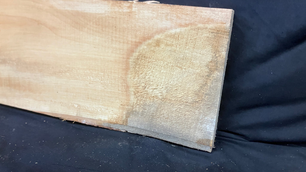 Wood carving lime plank 645 L x 155 W x 36 D (mm)    (173)