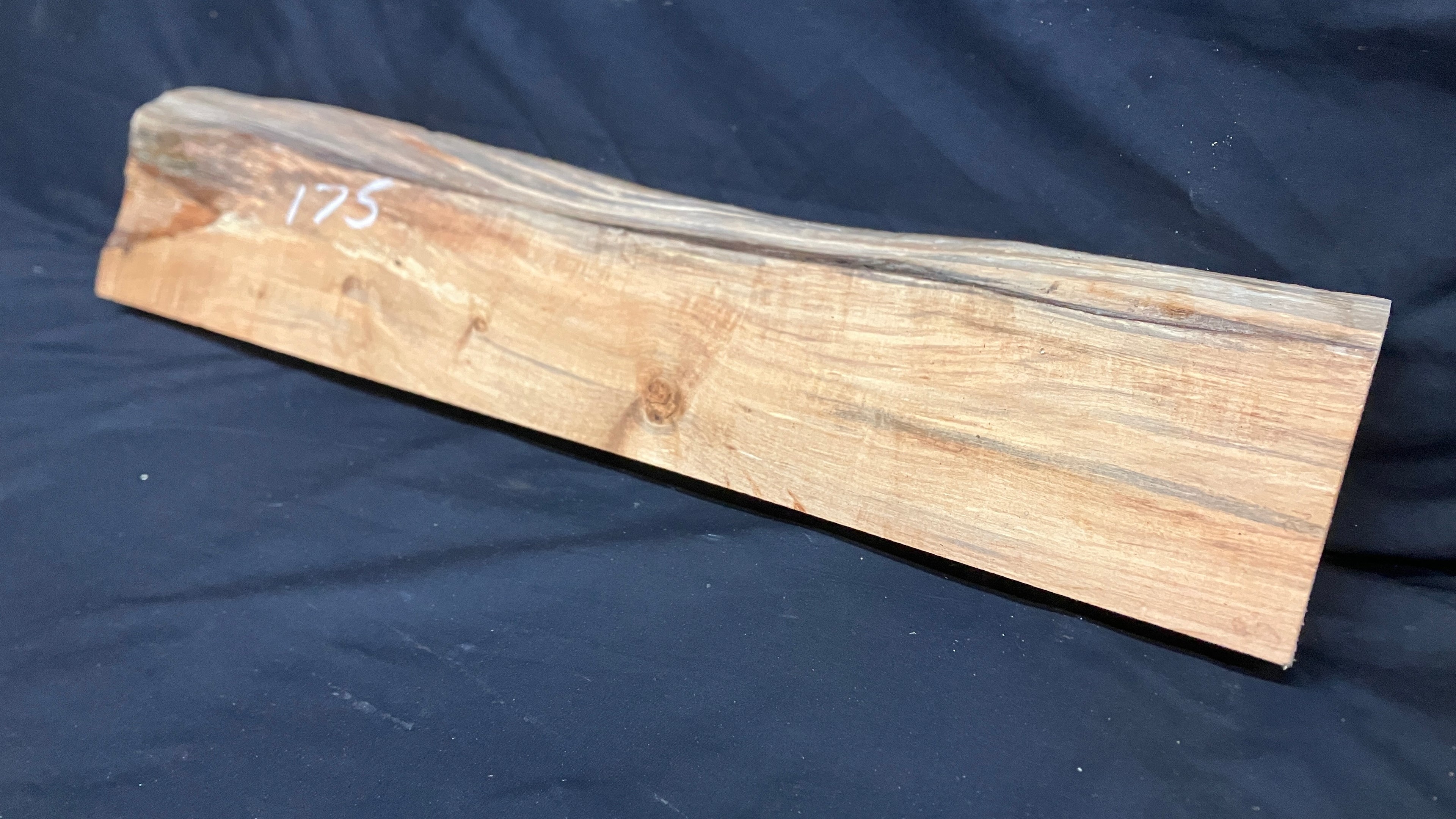 Wood carving lime plank 736 L x 150 W x 46 D (mm)    (175)