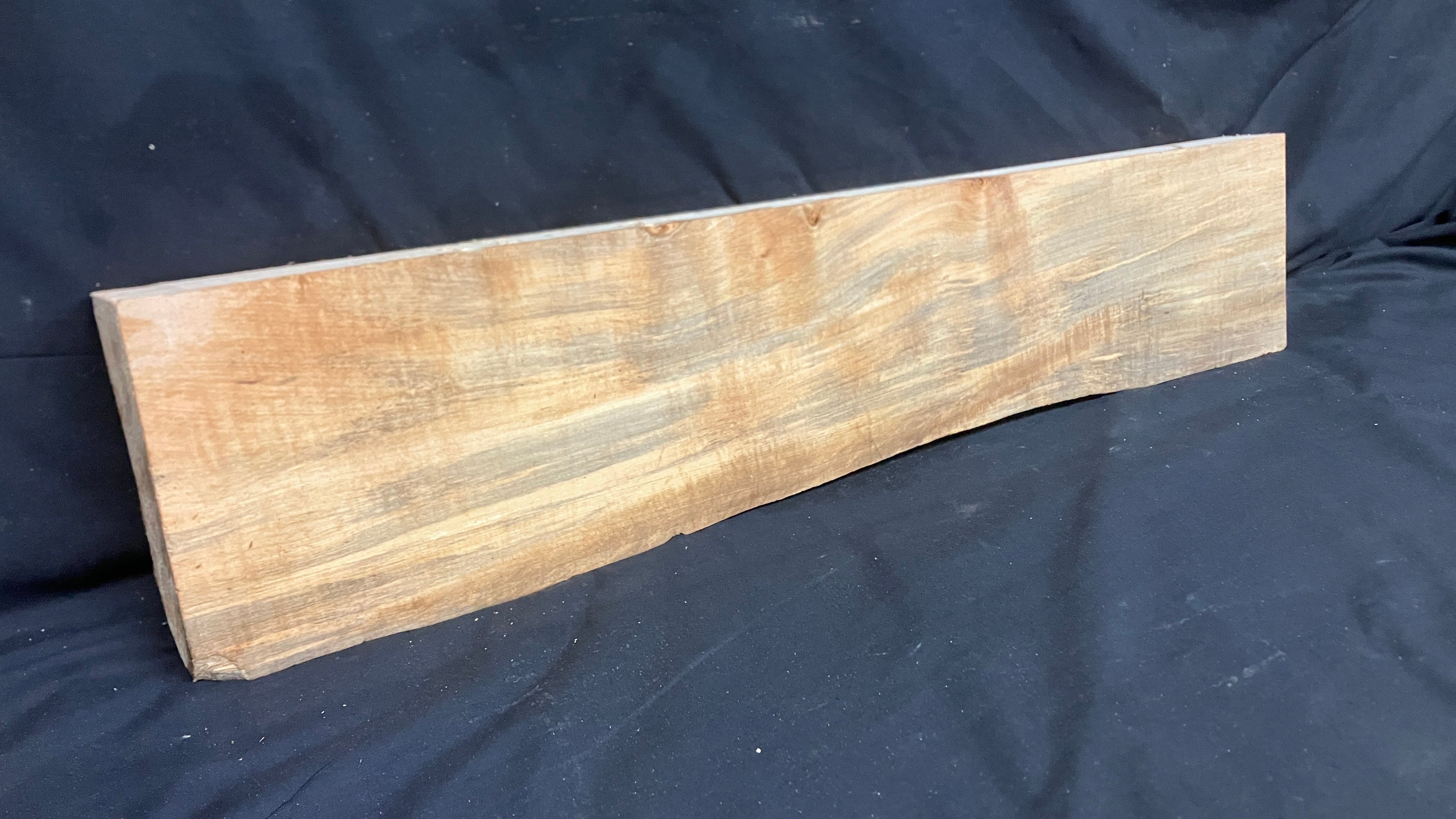 Wood carving lime plank 736 L x 150 W x 46 D (mm)    (175)