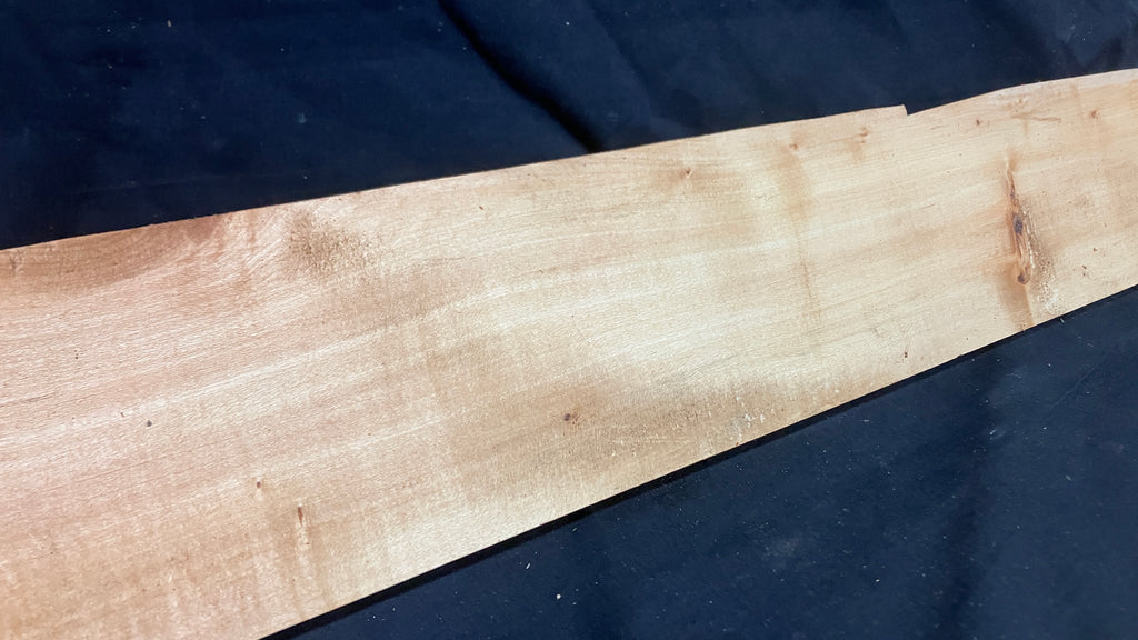 Wood carving lime plank 767 L x 102 W x 42 D (mm)    (176)