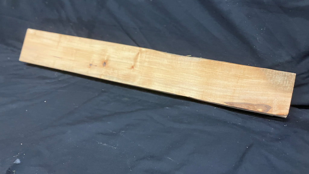 Wood carving lime plank 767 L x 102 W x 42 D (mm)    (176)