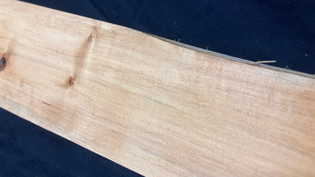 Wood carving lime plank 767 L x 102 W x 42 D (mm)    (176)