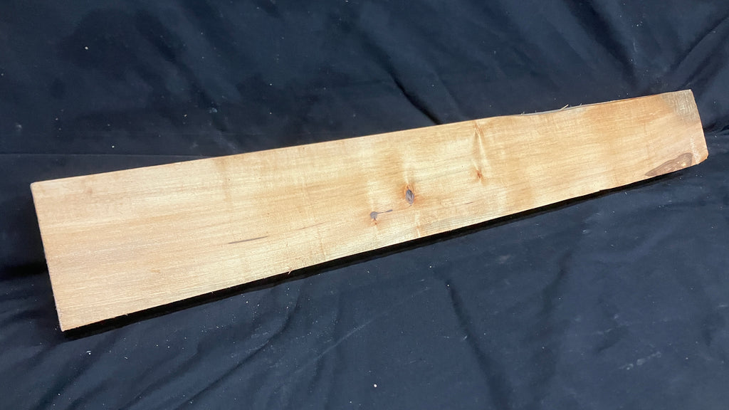 Wood carving lime plank 767 L x 102 W x 42 D (mm)    (176)