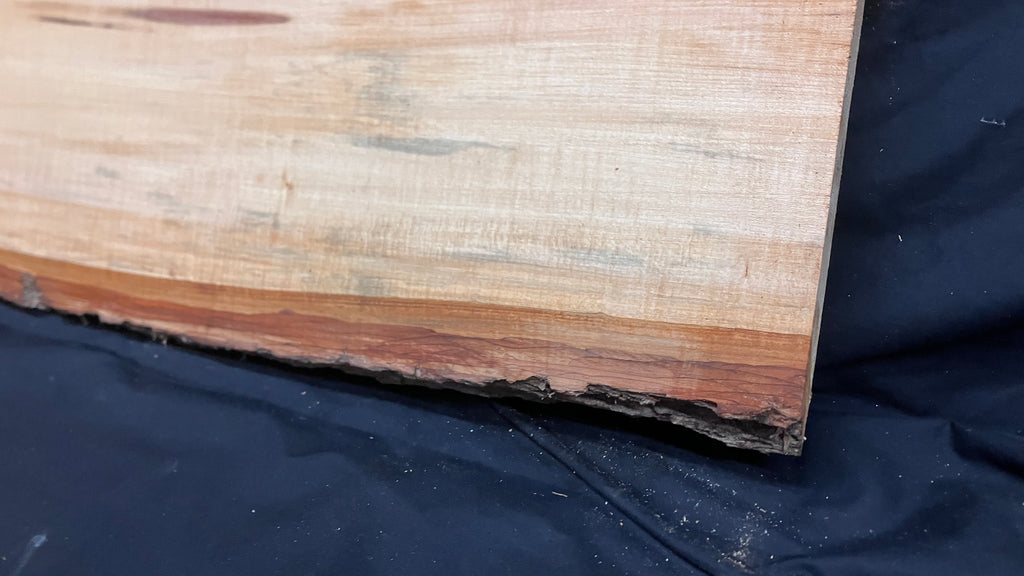 Wood carving lime plank 997 L x 219 W x 43 D (mm)    (179)