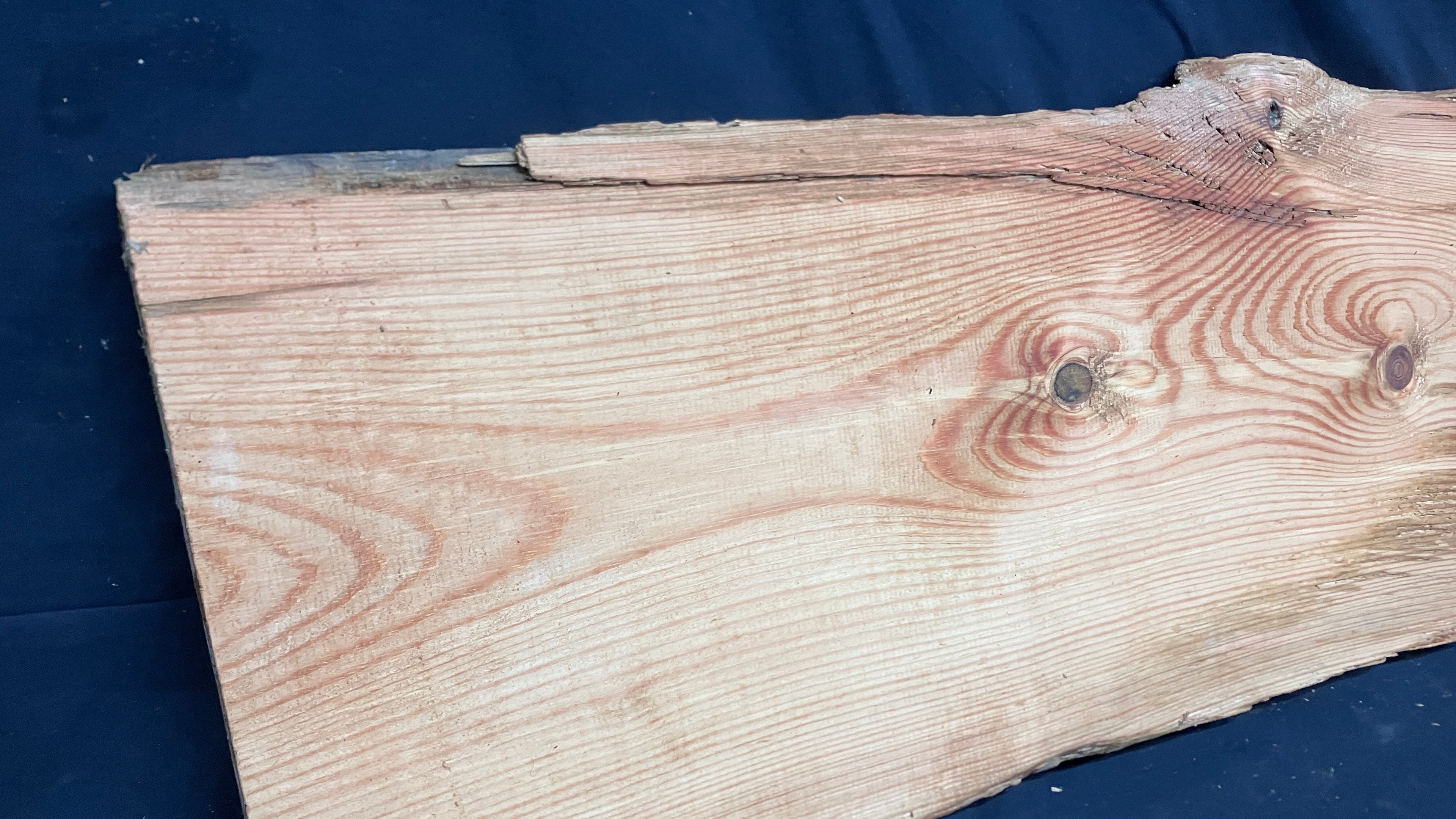 AIR DRIED LARCH, 1200 L x 376 W x 19 D (mm)   (182)
