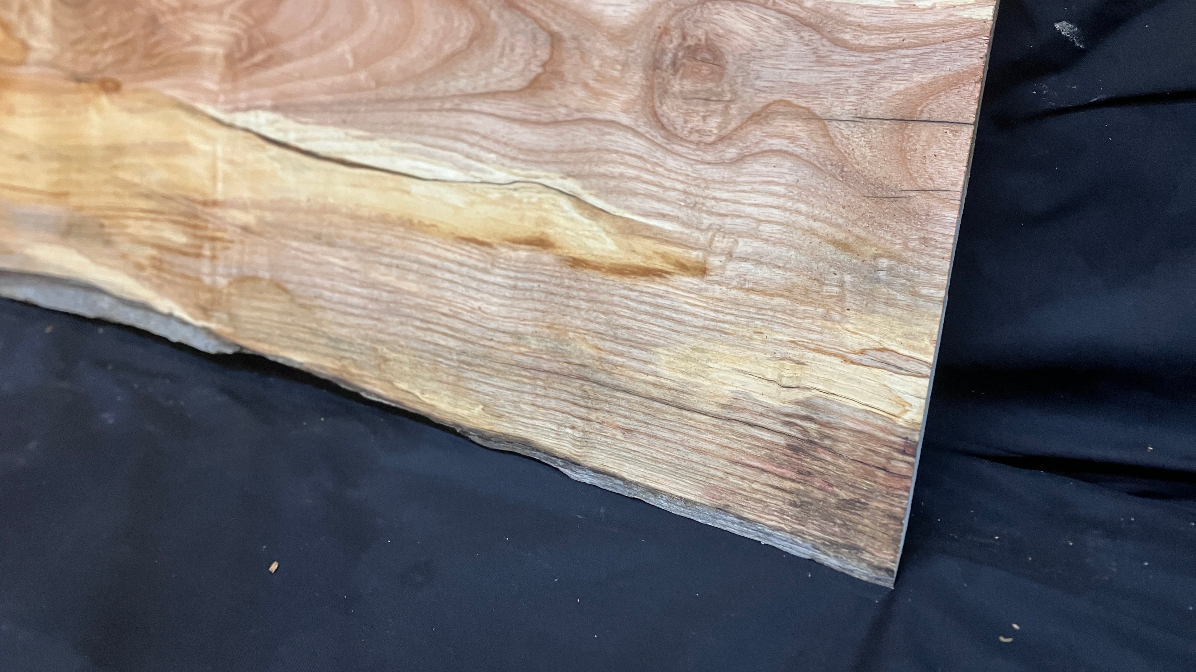 Spalted ash hardwood boards, shelving, platter 665 L x 358 W x 32 D (mm)     (189)