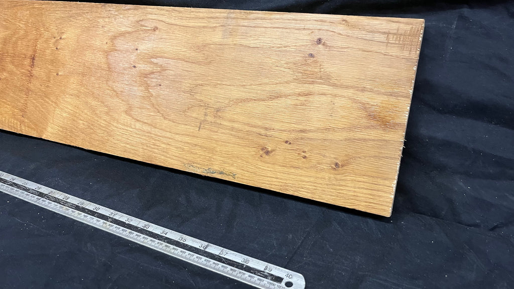 Oak,shelf, mantel, craft wood, floating shelf, 1252 L x 210 W x 26 D mm     (mf587)