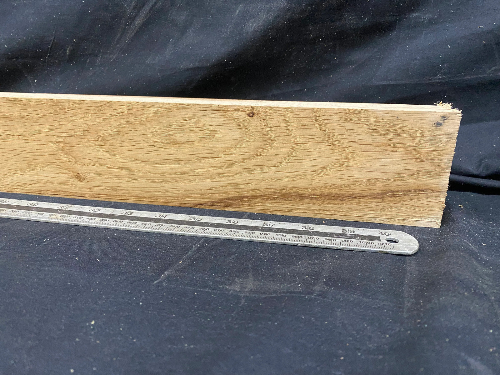Oak plank, floating shelf, board 1113 L x 77 W x 47 D mm (354)