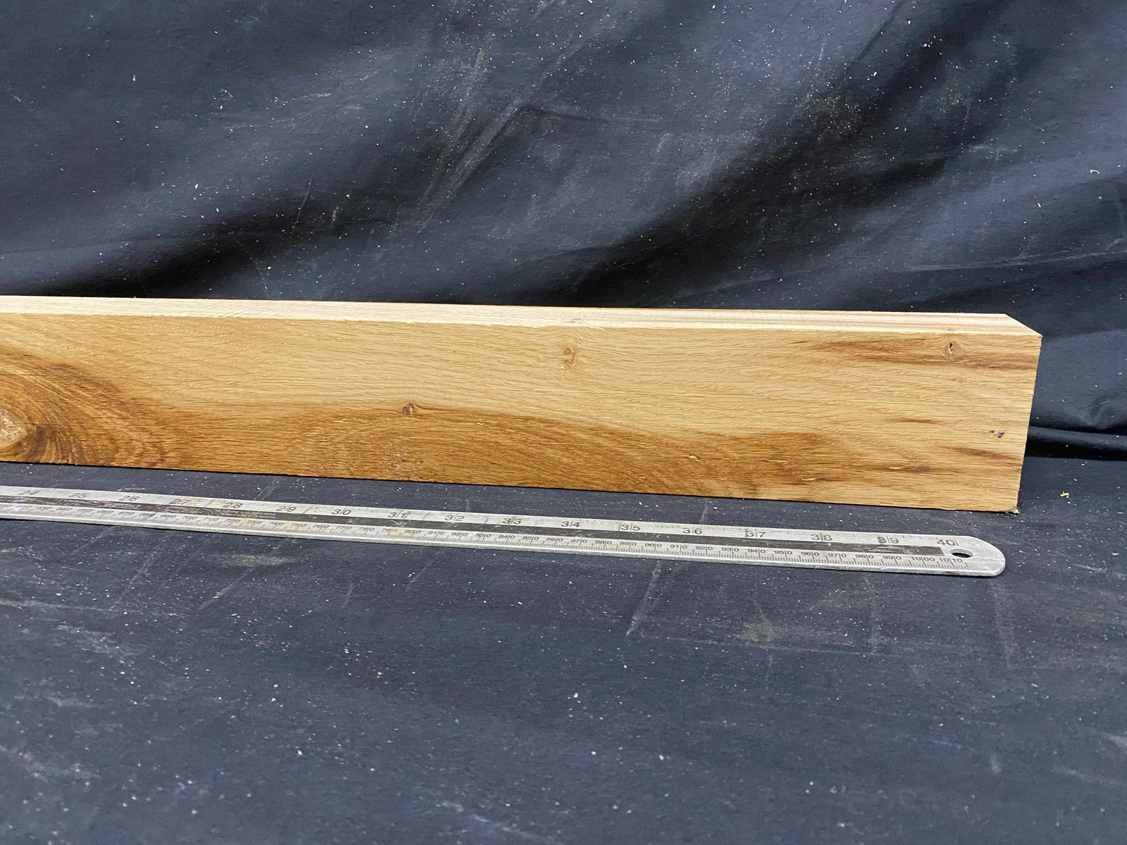 Oak plank, floating shelf, board 1113 L x 77 W x 47 D mm (354)