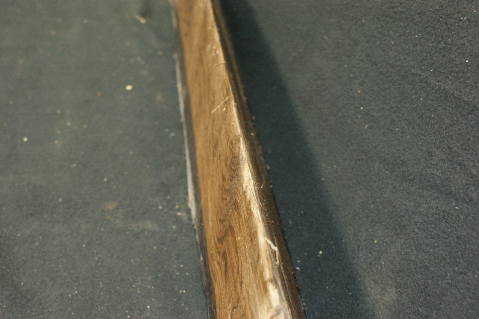 Bog Oak 895 L x 145-0 W x 80-65 D mm (587)