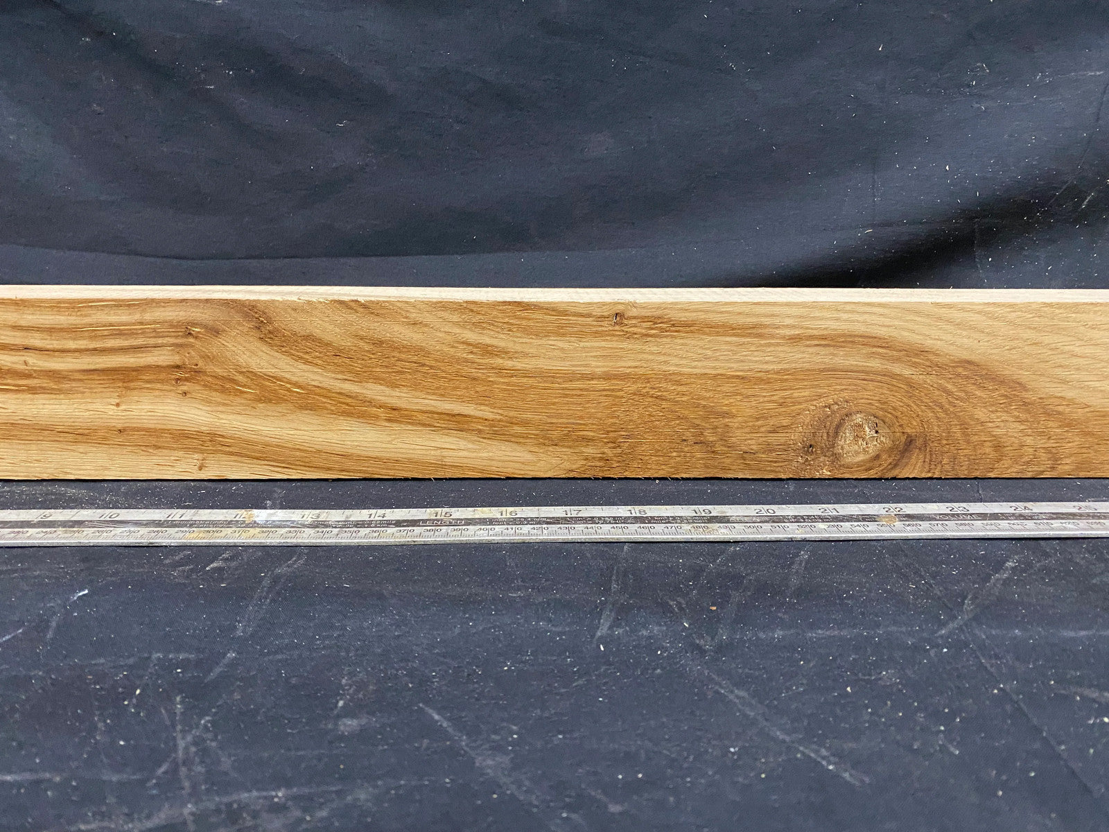 Oak plank, floating shelf, board 1113 L x 77 W x 47 D mm (354)