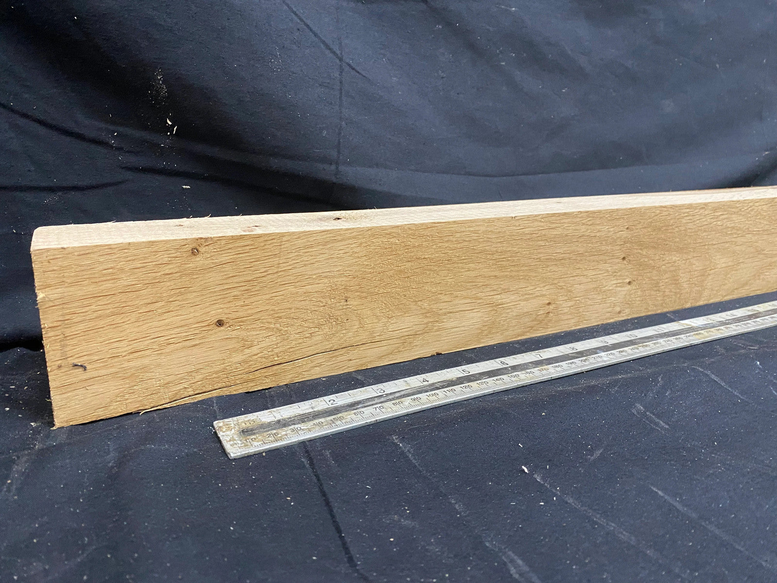 Oak plank, floating shelf, board 1113 L x 77 W x 47 D mm (354)