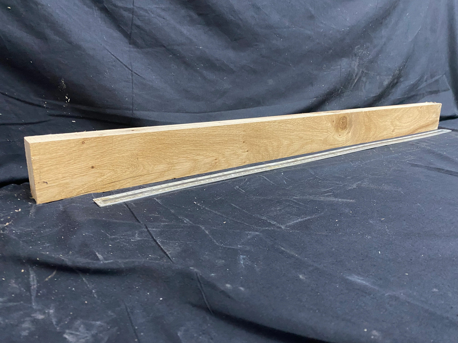 Oak plank, floating shelf, board 1113 L x 77 W x 47 D mm (354)