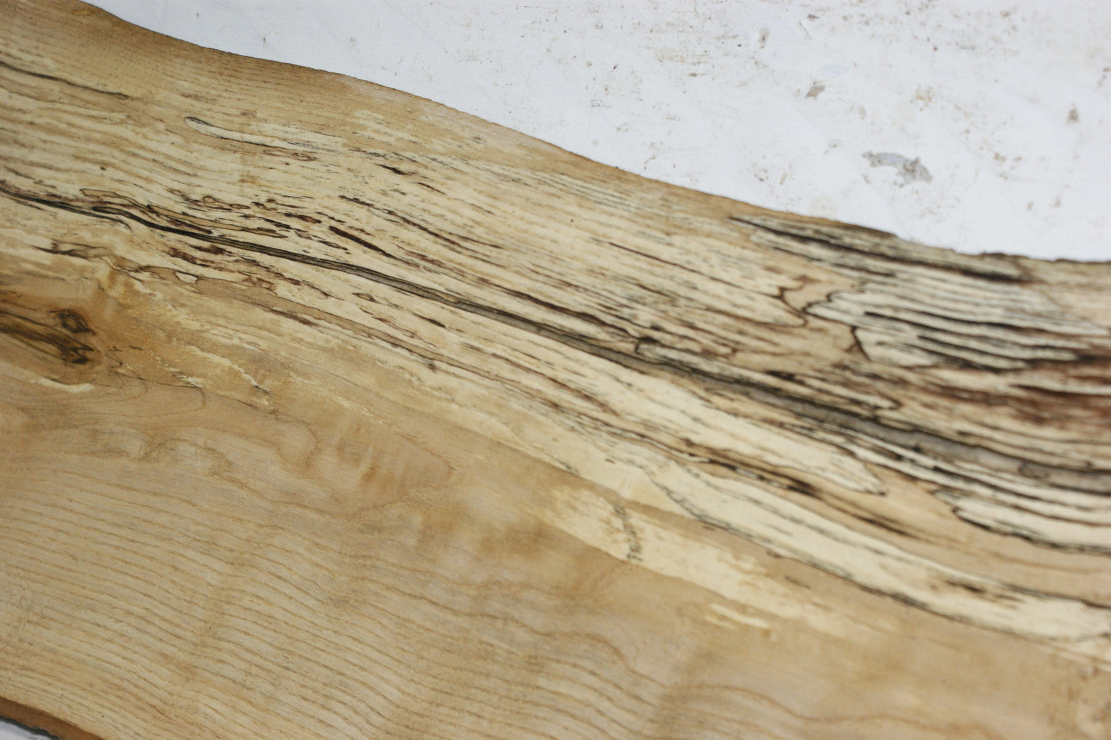 English Ash hardwood board 1067 L x 311 W x 40 D (mm)      (932)