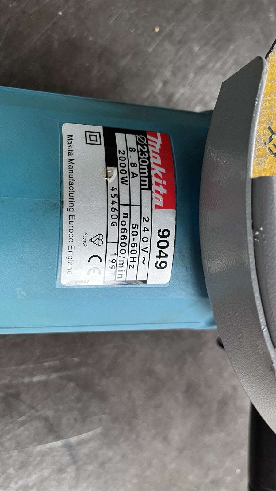 Makita 9049