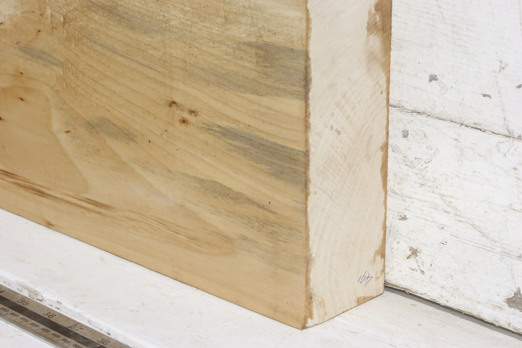 Lime Mantle 1022 L x 324 - 200 W x 78 D mm (491)