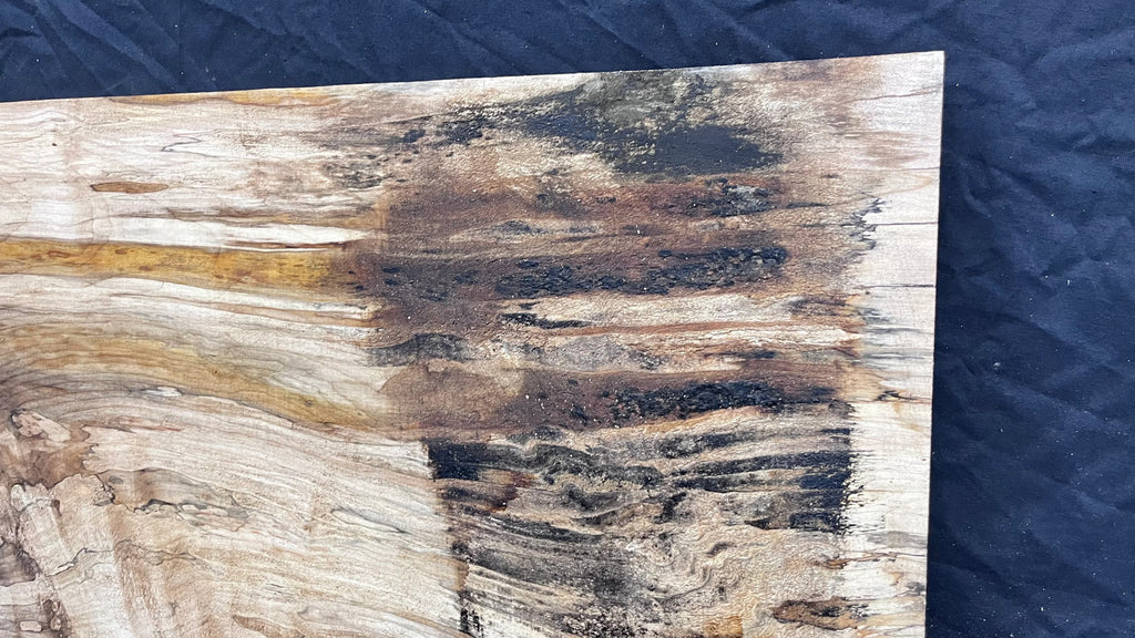 Sycamore wide plank, slab wood 1033 L x 507 W x 47 D (mm) (304)