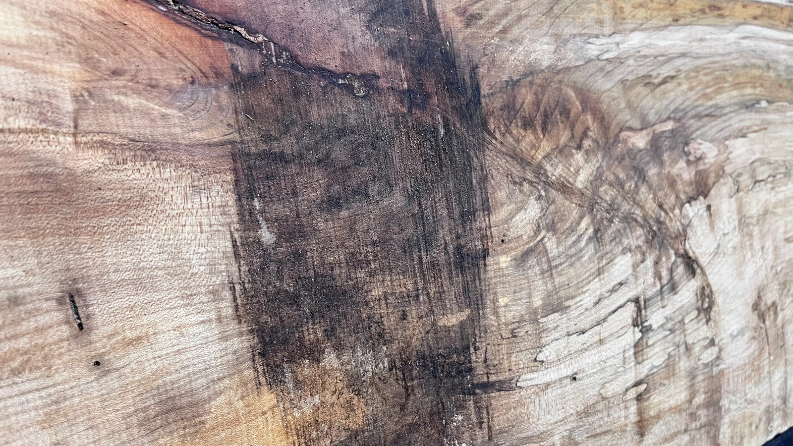 Sycamore wide plank, slab wood 1033 L x 507 W x 47 D (mm) (304)