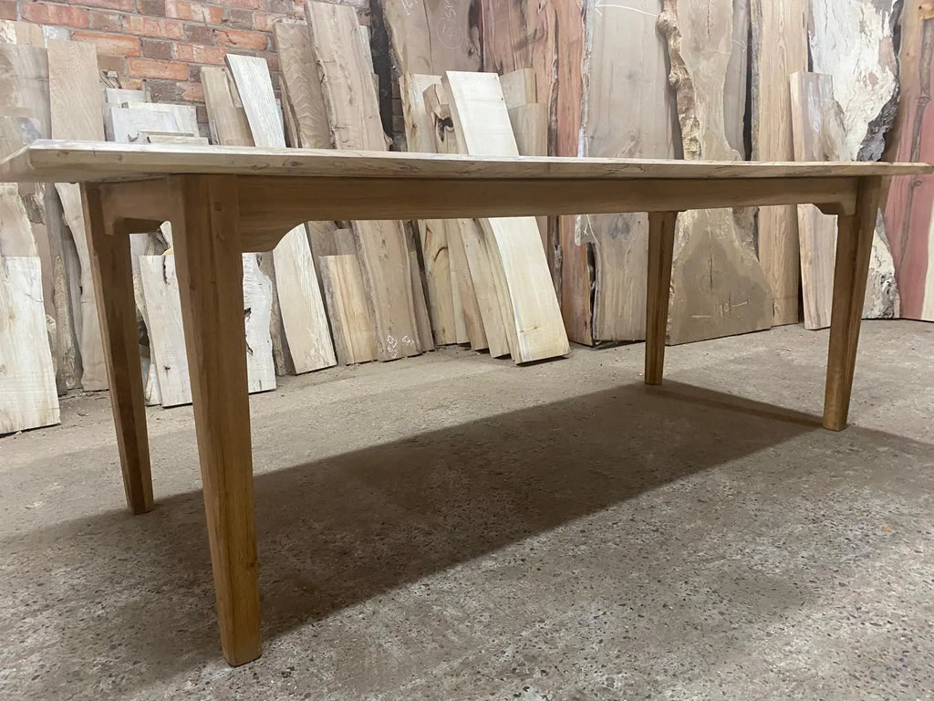 Spalted Beech Dining Table On Tapered Oak Legs 6-8 Seater. Dining Tables