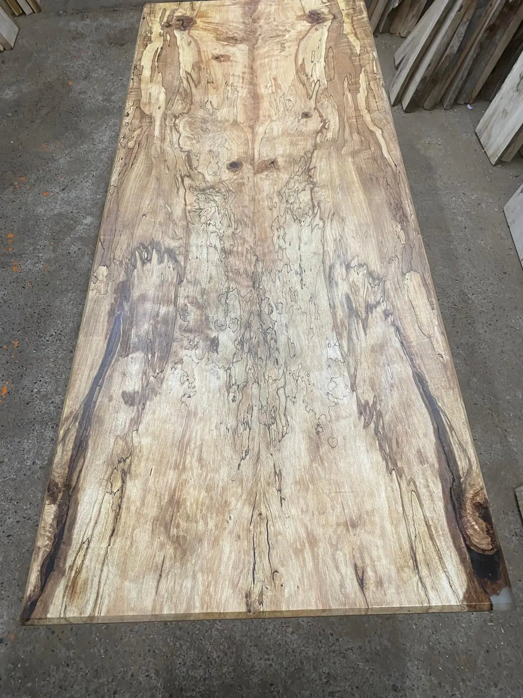 Spalted Beech Dining Table On Tapered Oak Legs 6-8 Seater. Dining Tables