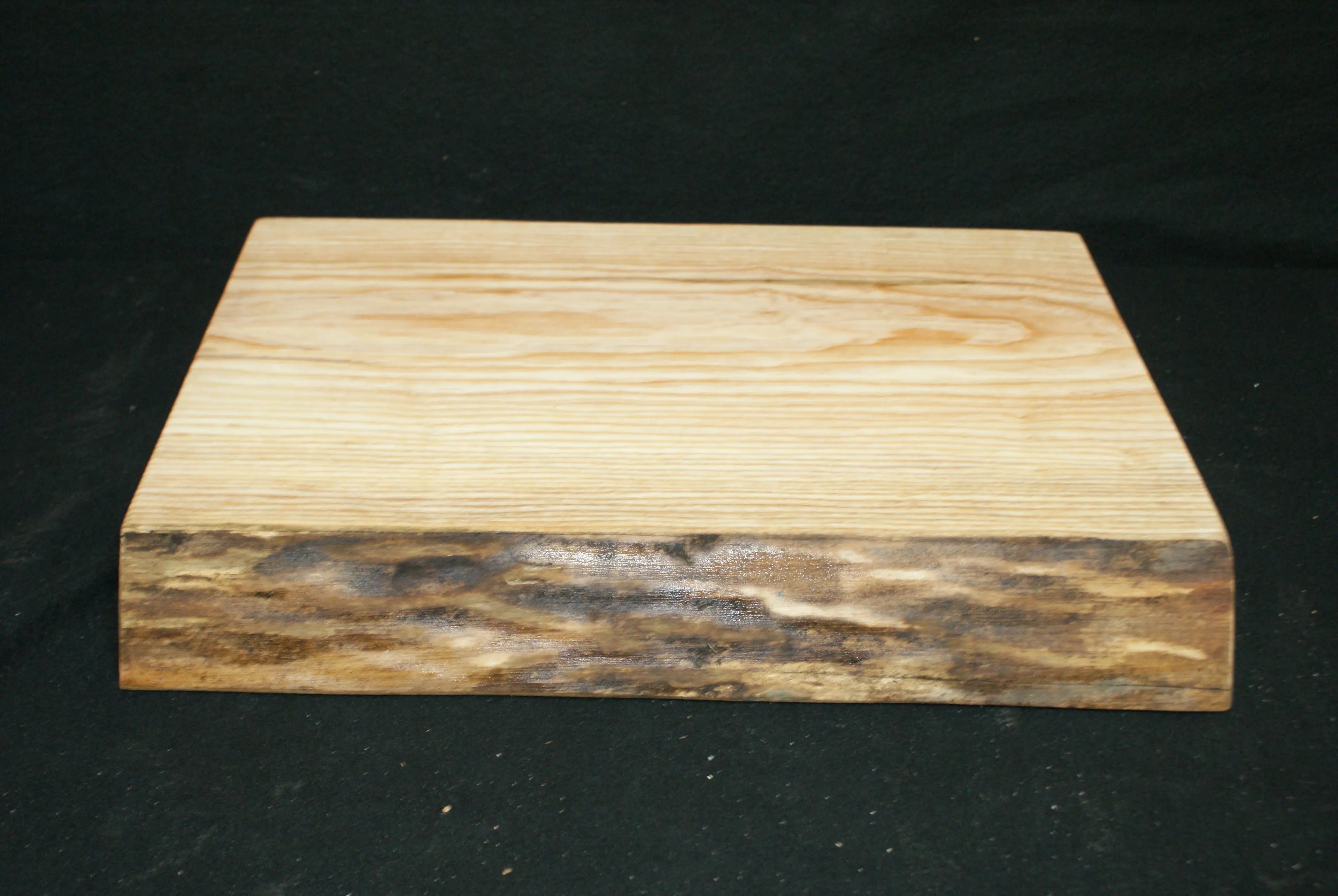 (220) Ash Large Chunky Chopping Block 457 L x 322 - 317 W x 55 D (mm) Chopping Boards
