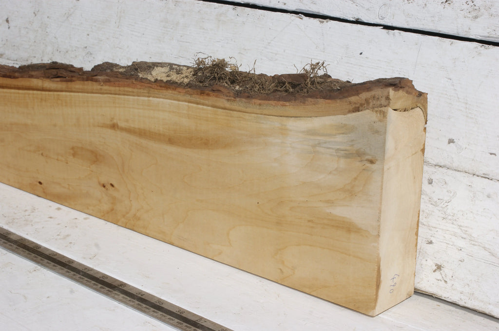 LIME MANTLE 1086 L x 183 - 107 W x 59 D mm  (490) Lime