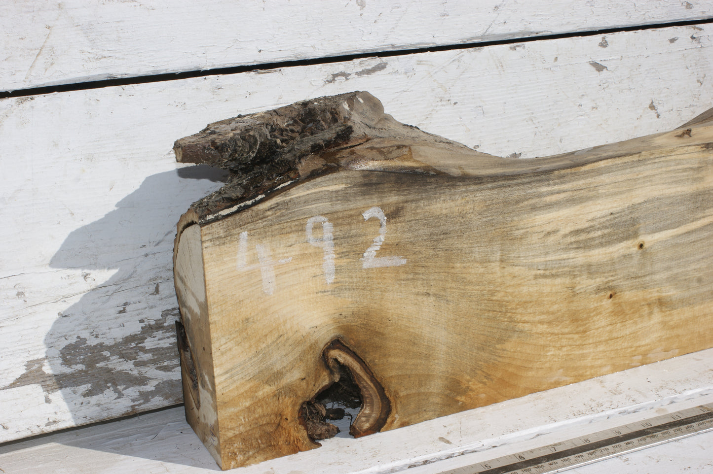 LIME MANTLE 1056 L x 212 - 150 W x 76 D mm  (492)