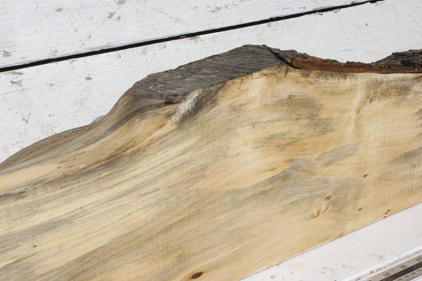 LIME MANTLE 1056 L x 212 - 150 W x 76 D mm  (492)