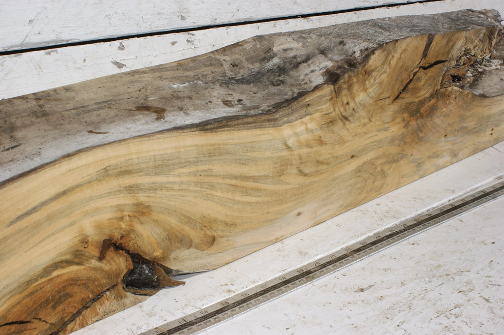 LIME MANTLE  1141 L x 220 - 182 W x 78 D mm  (494) Lime