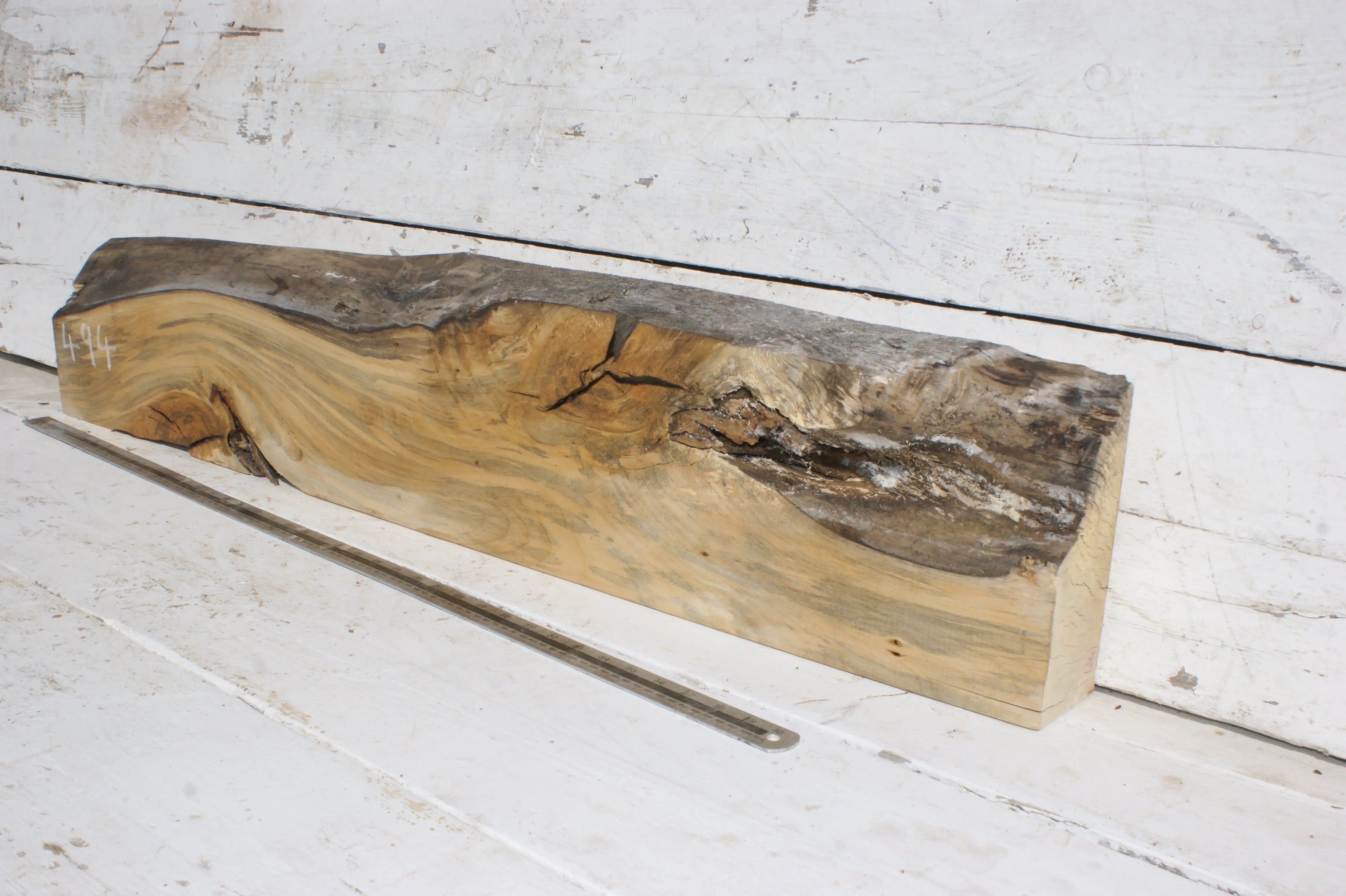LIME MANTLE  1141 L x 220 - 182 W x 78 D mm  (494) Lime