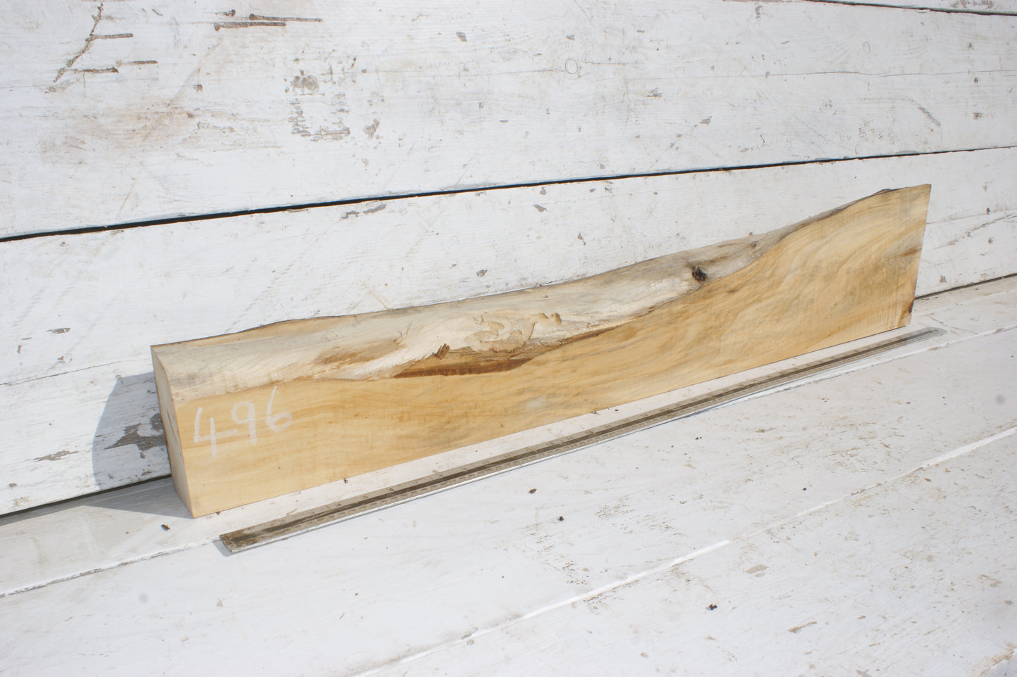 LIME MANTLE 1119 L x 200 - 69 W x 67 D mm  (496)