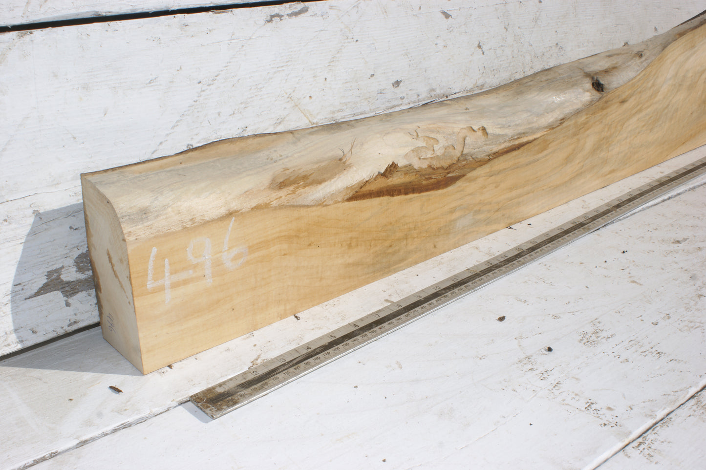 LIME MANTLE 1119 L x 200 - 69 W x 67 D mm  (496)