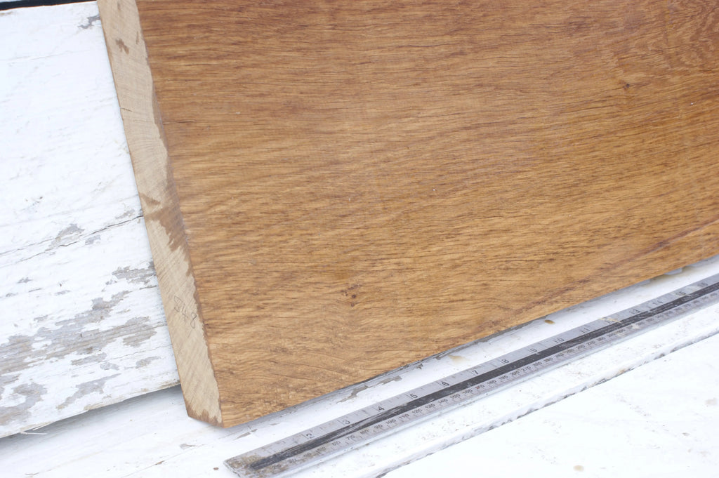 Brown oak shelf 535 L x 393 x 316 W x 45 D mm    (548) Oak & Burr Oak