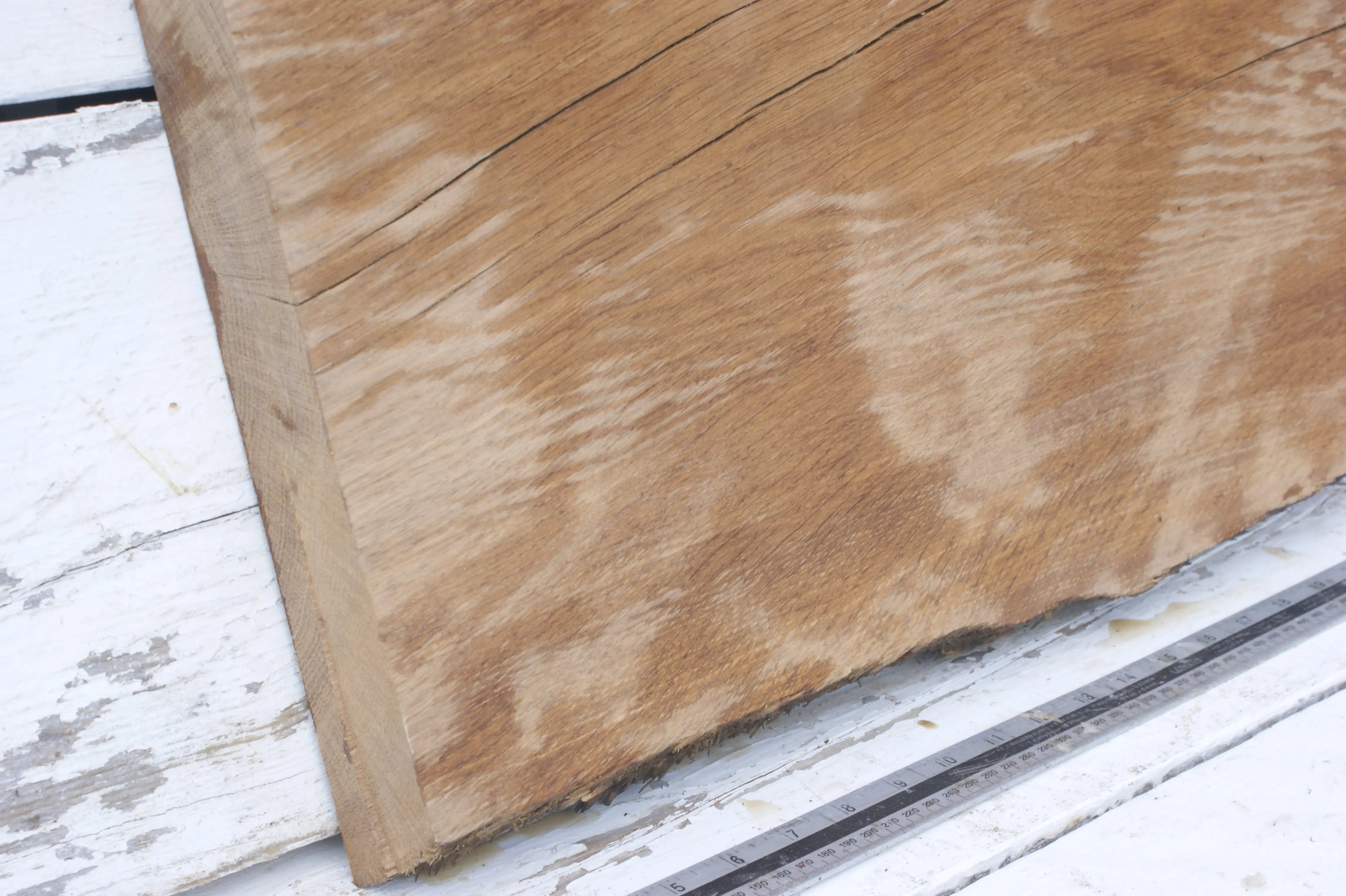 Brown oak shelf 535 L x 393 x 316 W x 45 D mm    (548) Oak & Burr Oak