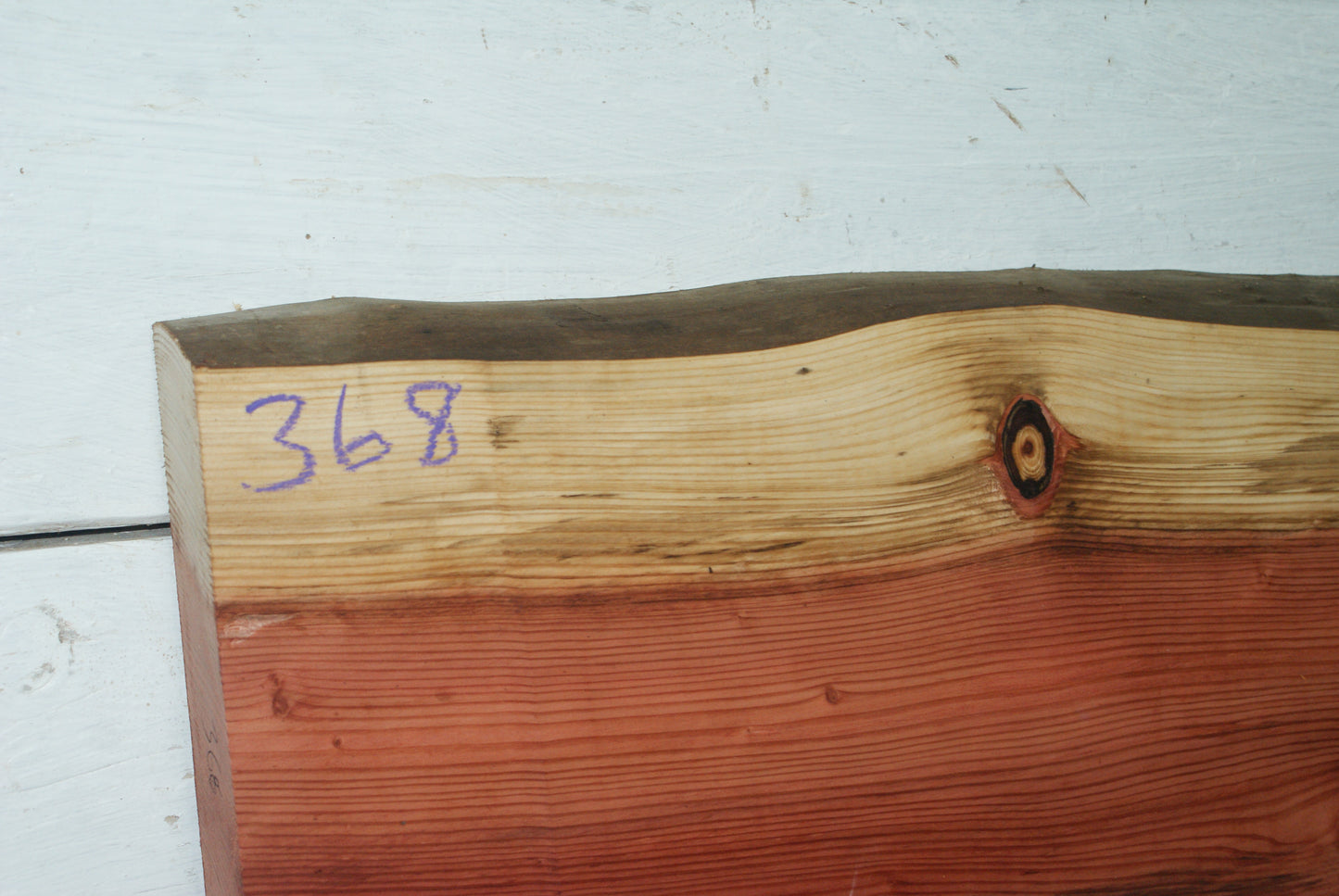 Red cedar 1192 L x 265-247  W x 50 D (mm) (368)