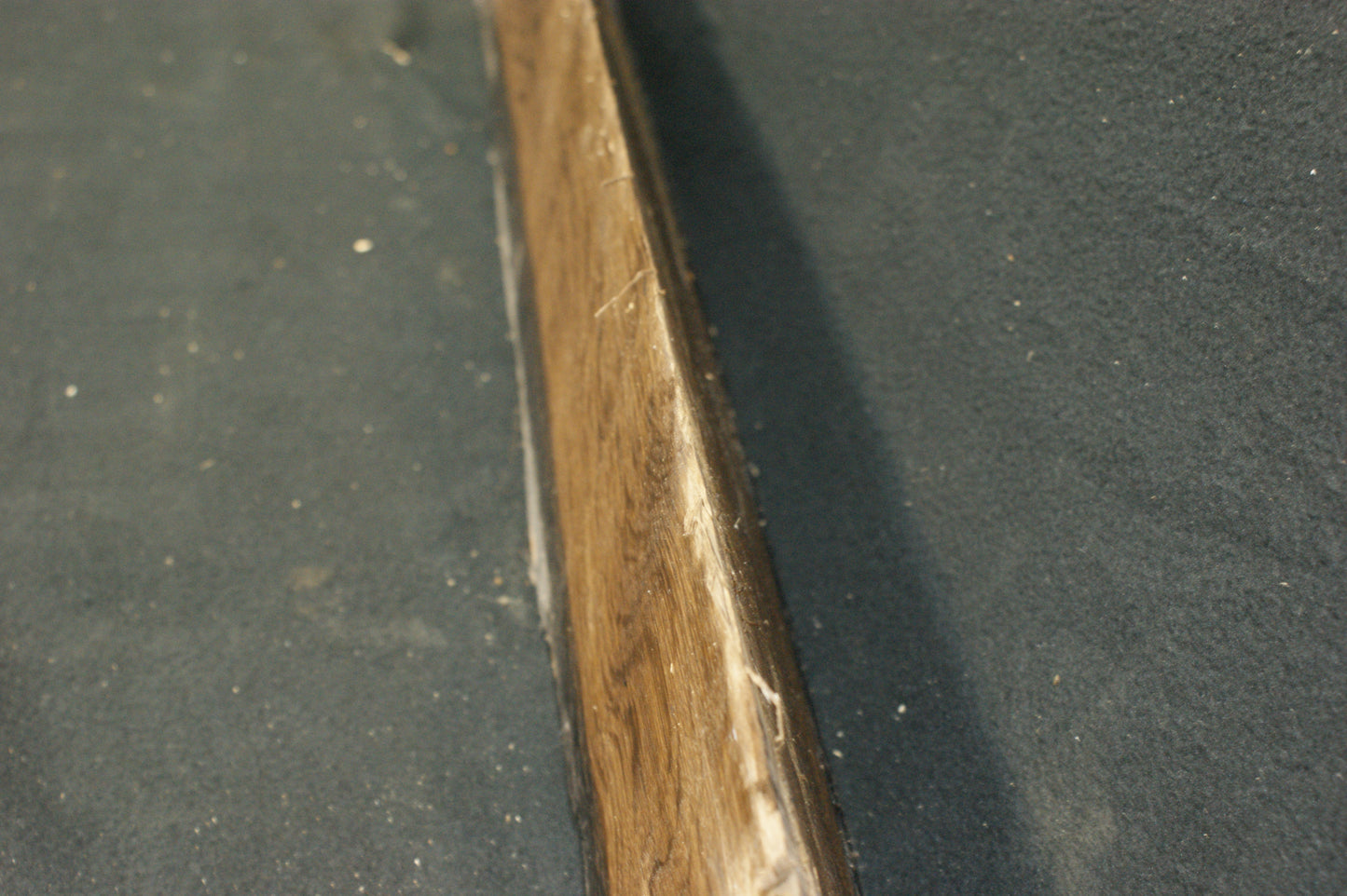 Bog oak 895 L x 145-0 W x 80-65 D mm     (587)