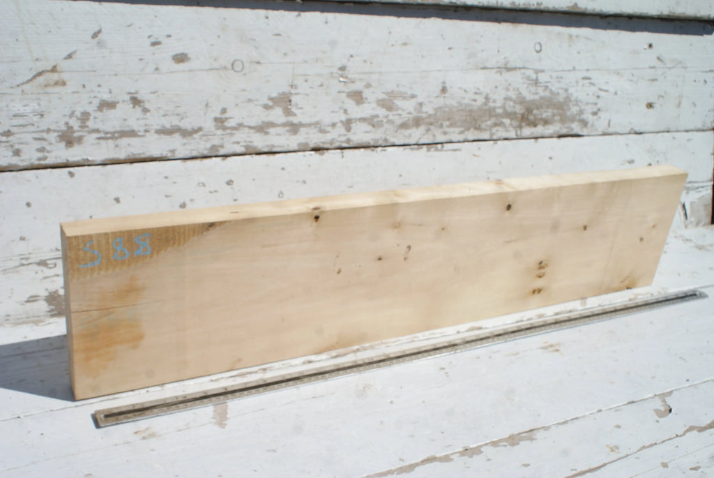 Lime  963 L x 206 W x 41 D (mm)      (588) Lime