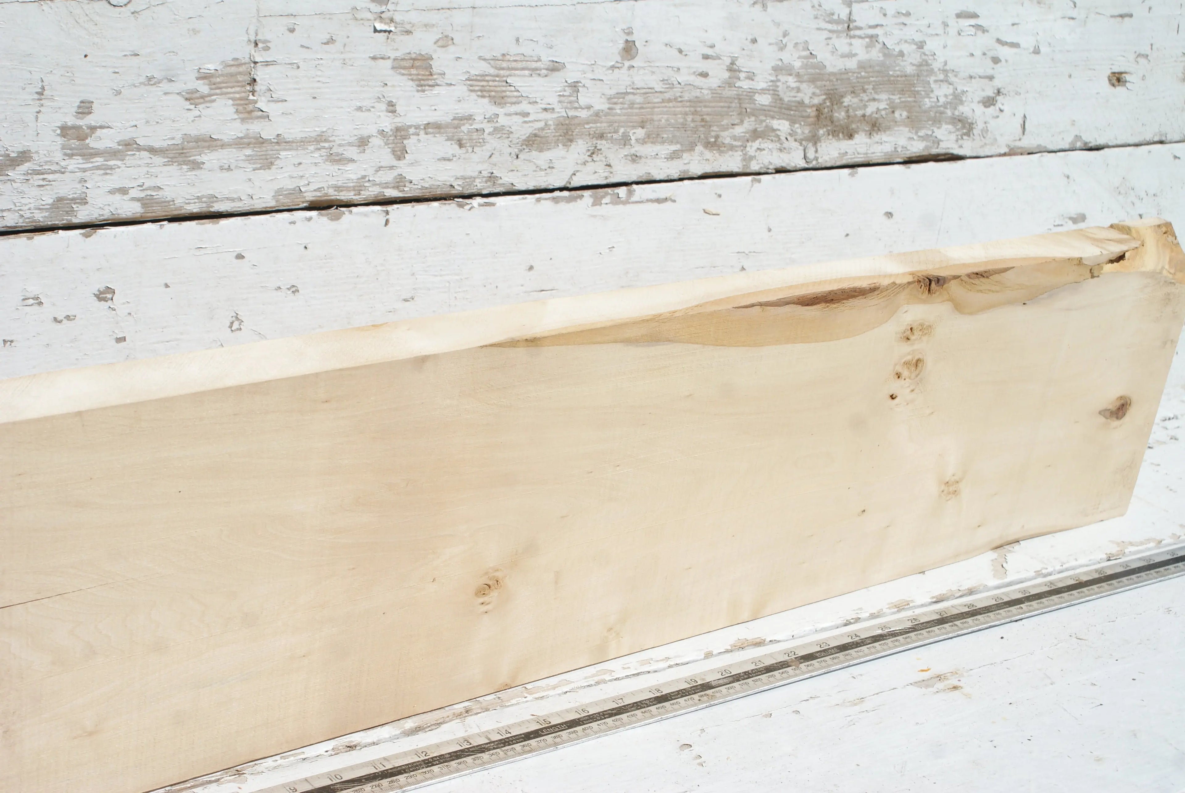 Lime  963 L x 206 W x 41 D (mm)      (588) Lime