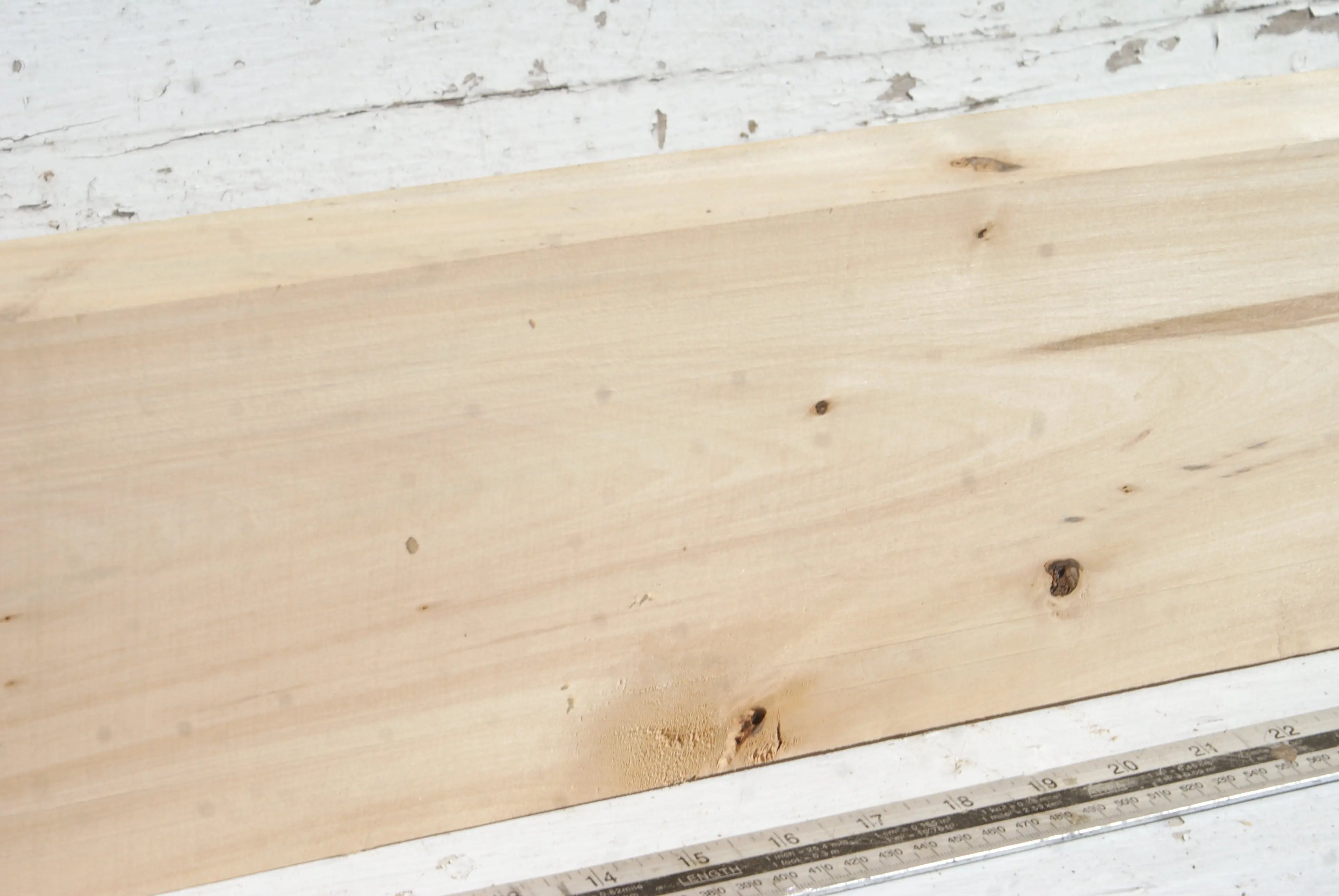 Lime  868 L x 155 W x 41 D (mm)      (594) Lime