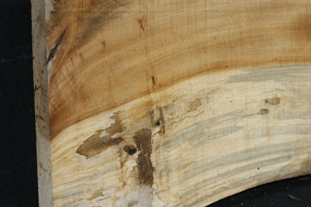 Lime wood   1036 L x 265 - 116 W x 45 D (mm)  (625) Lime