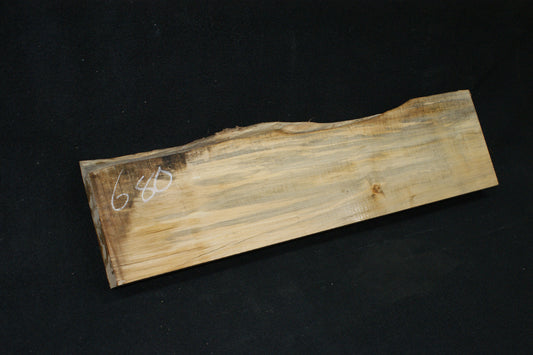 Lime wood, shelving, woodcarving, mantel     (680)