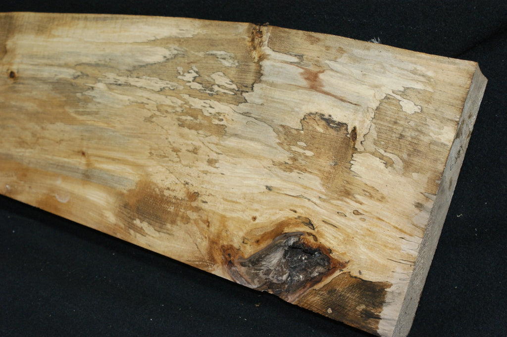 Lime wood, 978 L x 206-123 W x 44 D (mm) shelving, woodcarving, mantel     (688) Lime