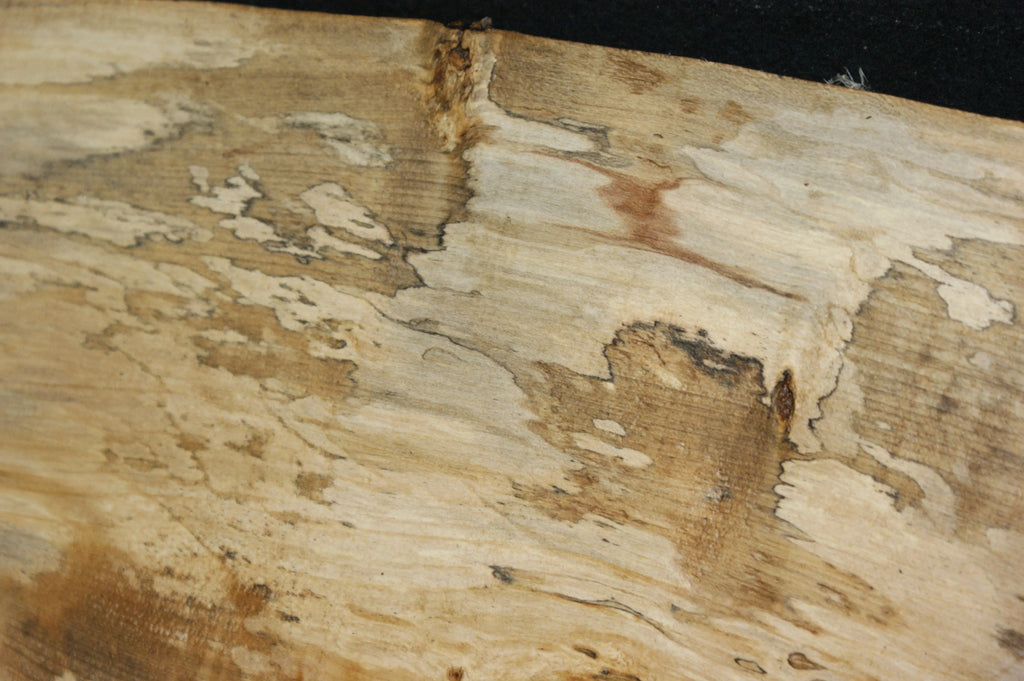 Lime wood, 978 L x 206-123 W x 44 D (mm) shelving, woodcarving, mantel     (688) Lime