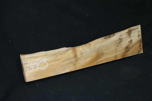 Lime wood, shelving, woodcarving, mantel     (693)
