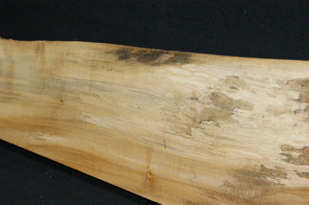 Lime wood, shelving, woodcarving, mantel     (693) Lime