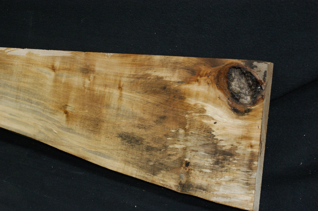 Lime wood, shelving, woodcarving, mantel     (693) Lime