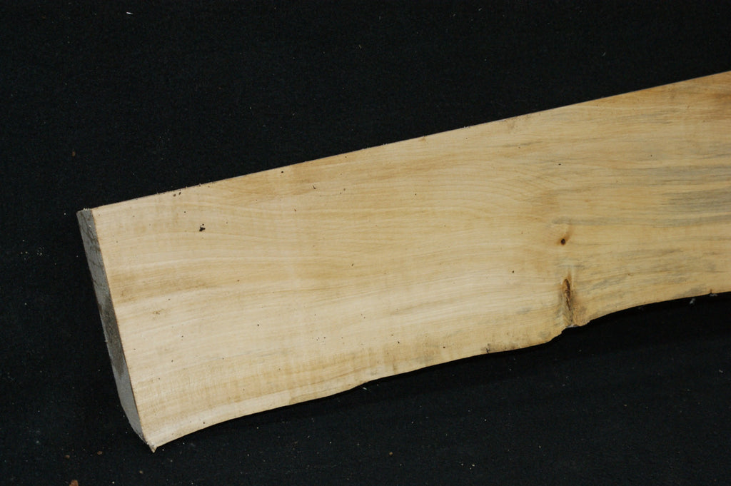 Lime wood, shelving, woodcarving, mantel     (693) Lime