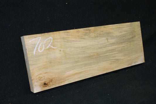 Lime wood, shelving, woodcarving, mantel     (702)