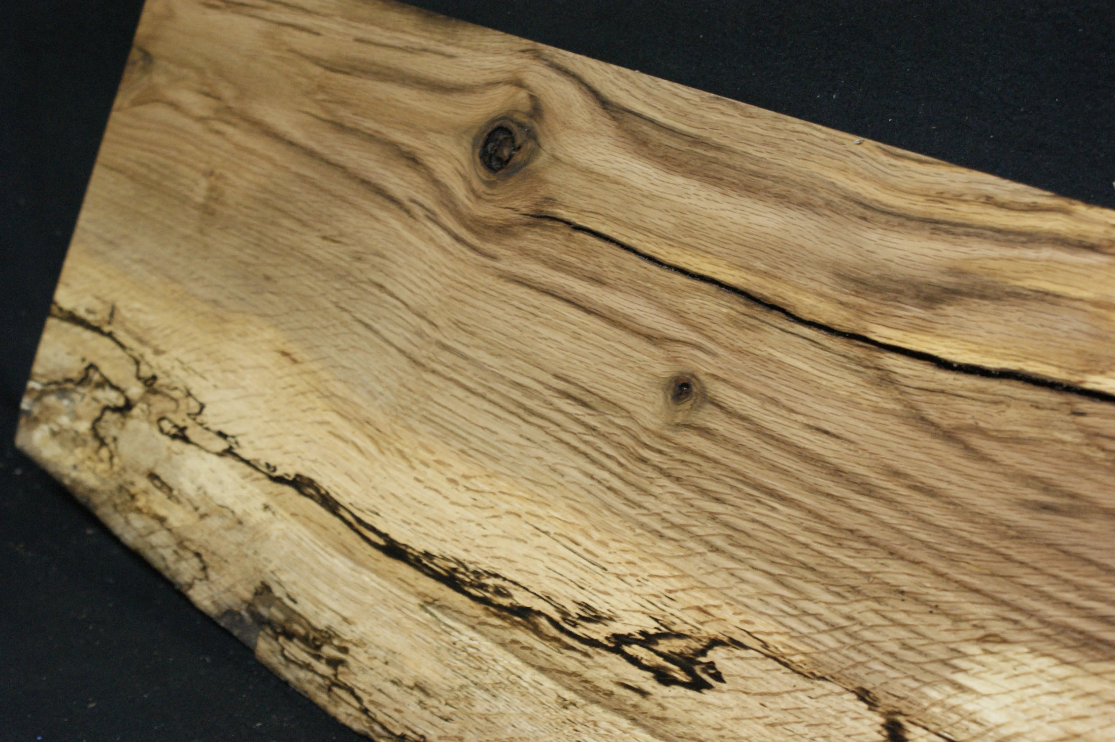(83) SPALTED TURKEY OAK, 780 L x 310 W x 45 D mm RUSTIC HARDWOOD, CRAFTS, SHELVING Oak & Burr Oak