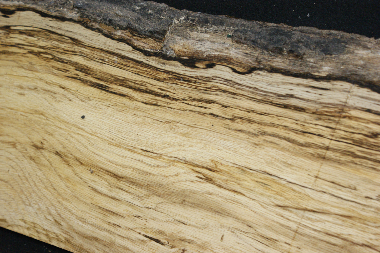 (85) SPALTED TURKEY OAK, 1025 L x 260 W x 45 D mm RUSTIC HARDWOOD, CRAFTS, SHELVING